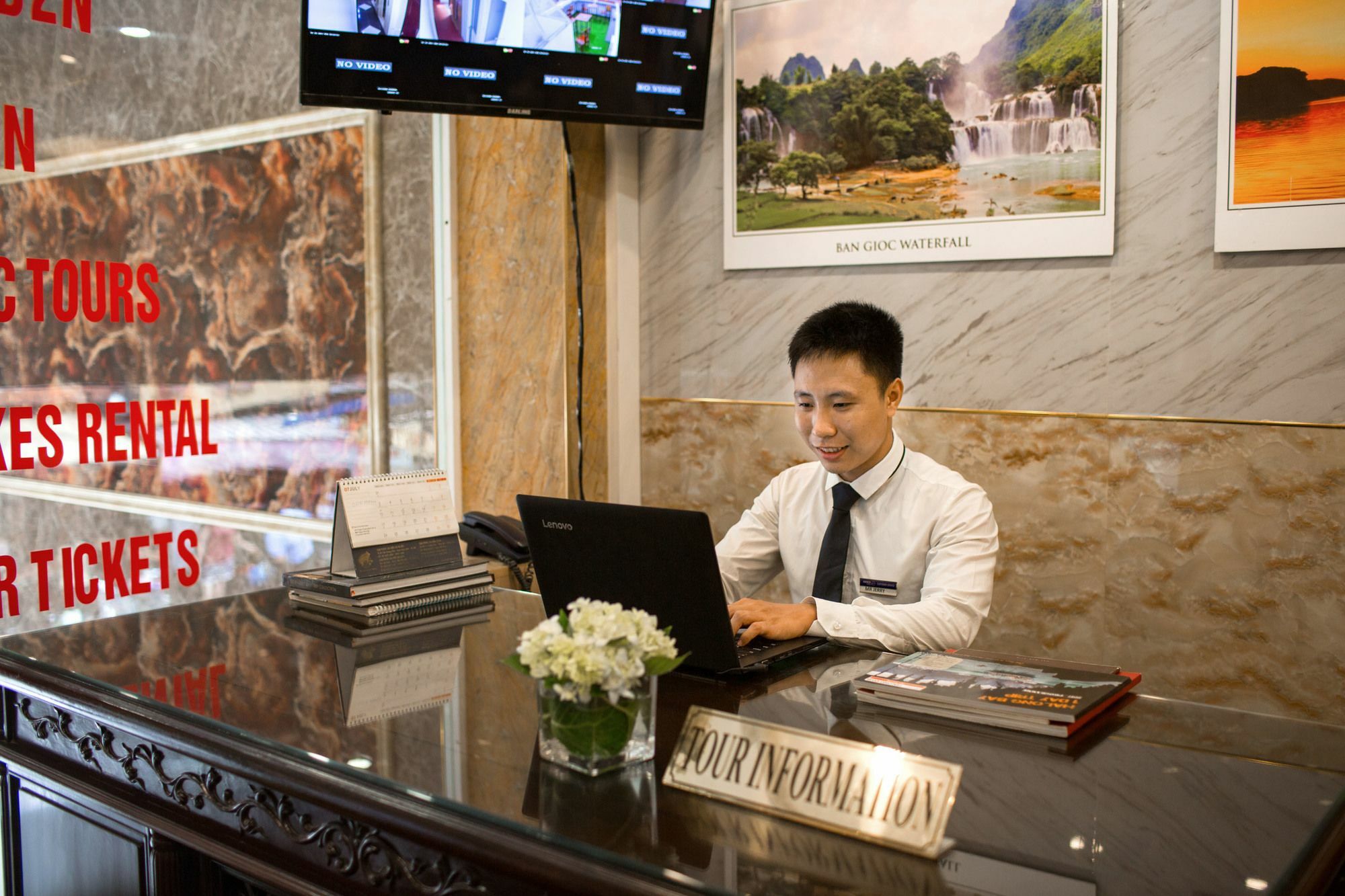 Maison D'Hanoi Hotel Екстер'єр фото